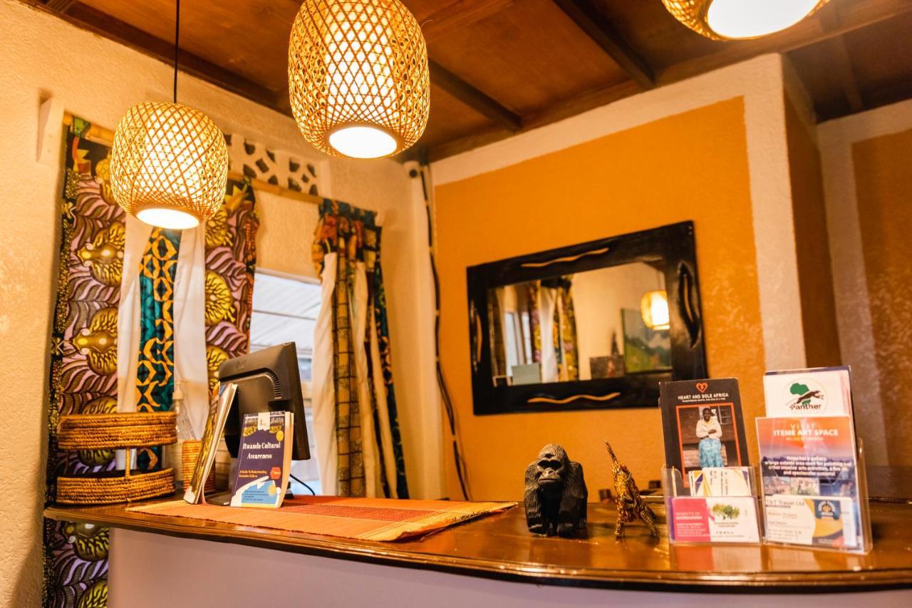 Tea House Bnb キガリ エクステリア 写真