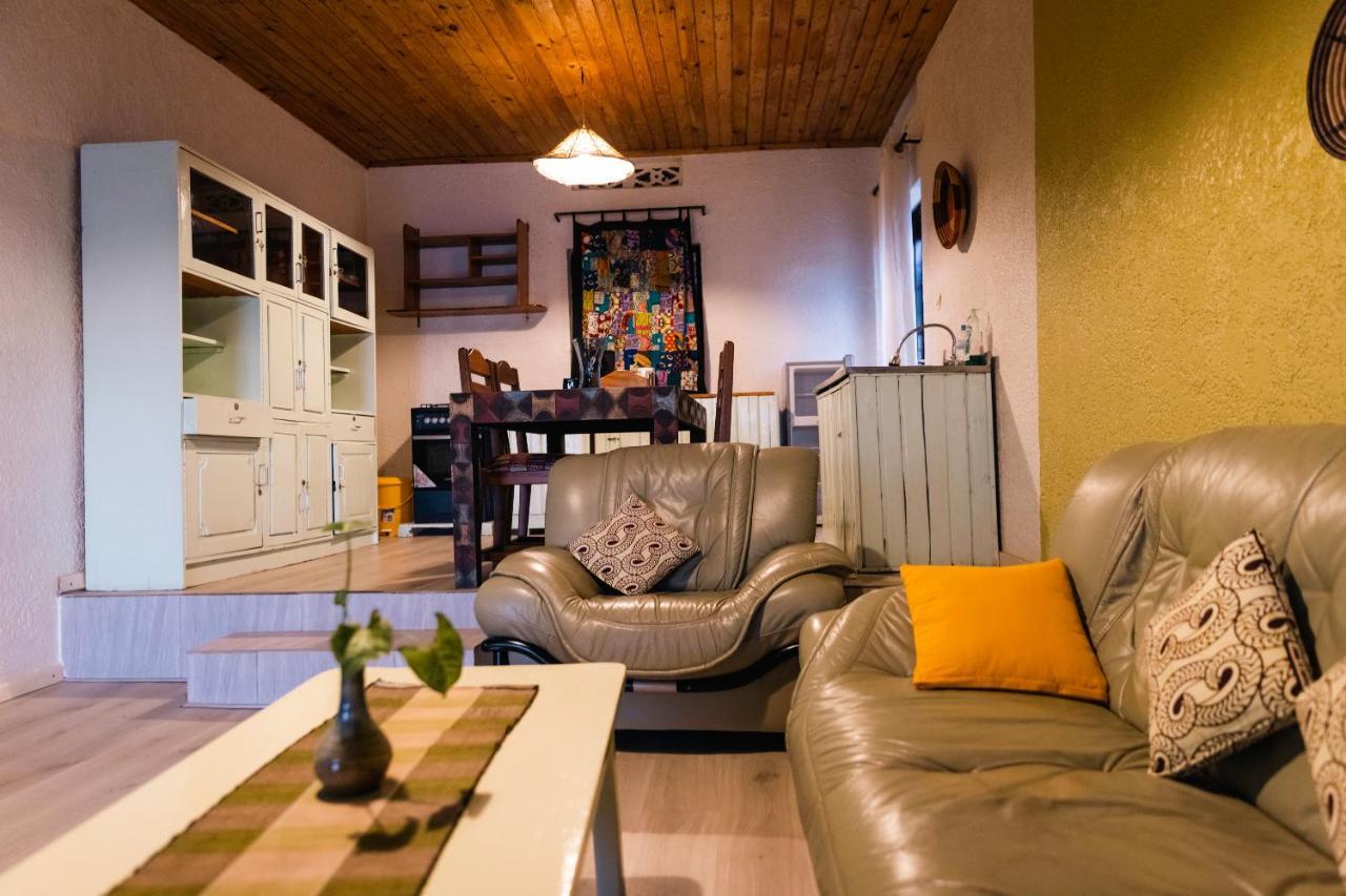 Tea House Bnb キガリ エクステリア 写真